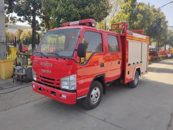 五十鈴藍牌水罐消防車